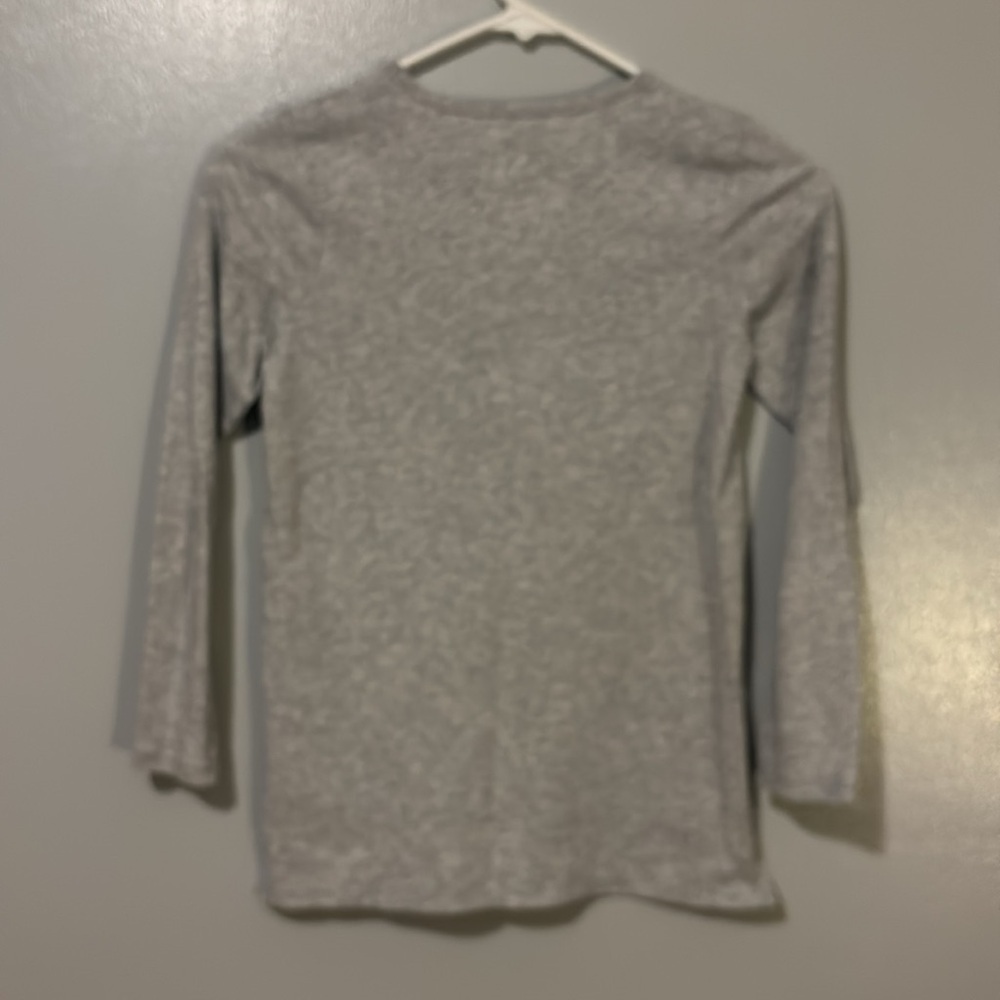 Girls Adidas long sleeved shirt. Size 10/12 - Picture 5 of 5